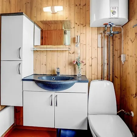 Cozy Home In Frostrup With Sauna Prázdninový dům